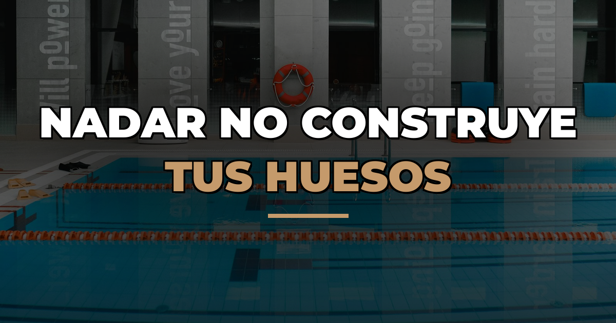 Natación y osteoporosis: ¿nadar fortalece los huesos de verdad?